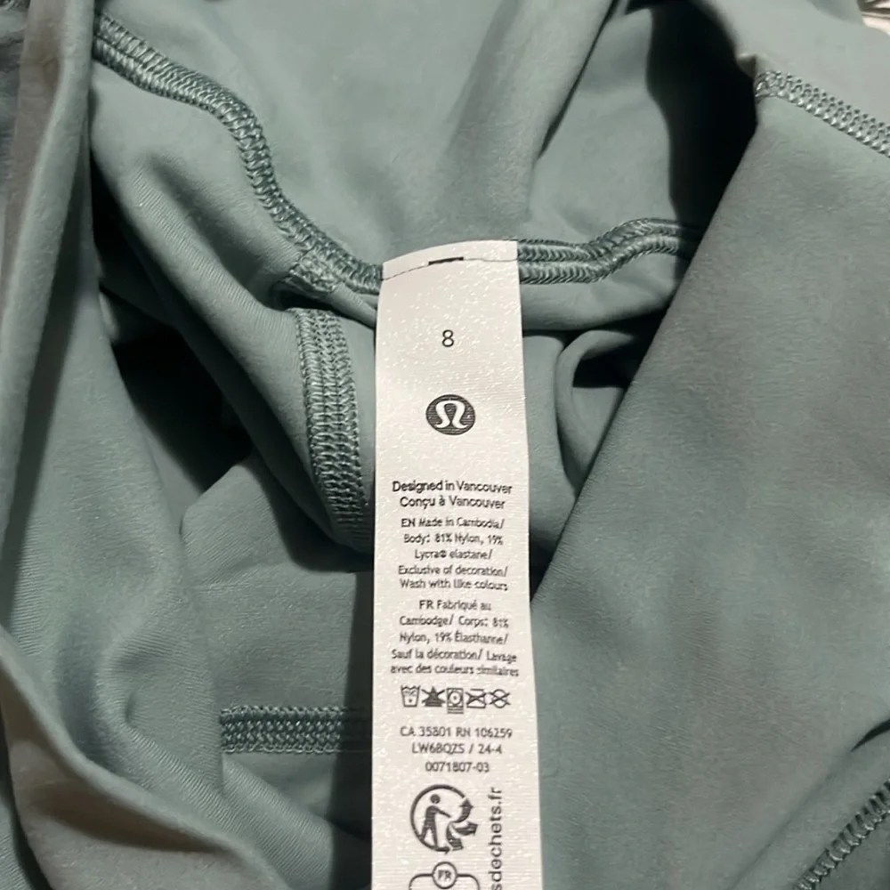 NWT Lululemon Align High-Rise Crop 23
